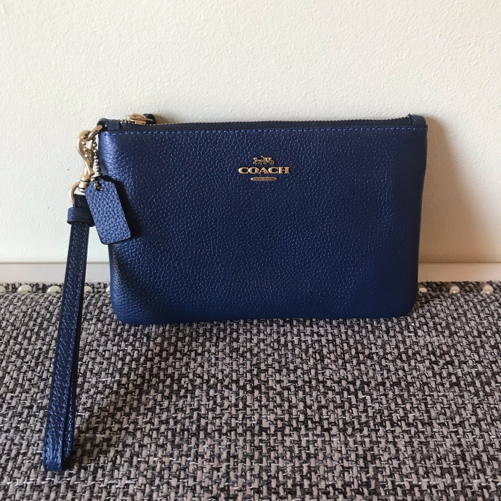 NWOT Coach Deep Blue Wristlet